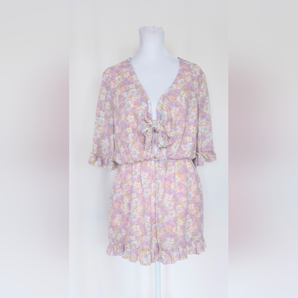 Hesperus Tie Front Ruffle Trim Shorts Romper Purple Floral Size Large